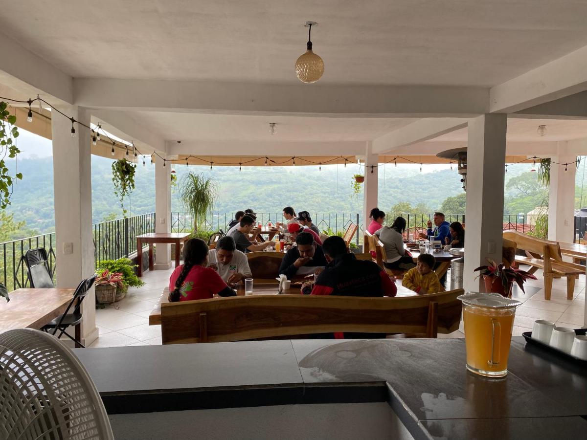 K&M Hotel 希利特拉 外观 照片